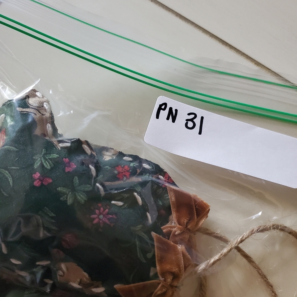 Handmade handsewn Christmas Fabric Ornaments Set Of 3 - Picture 9 of 9